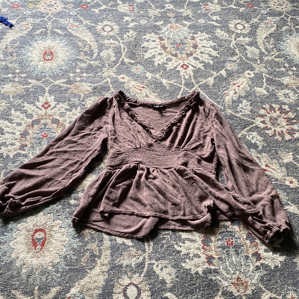 Cute long sleeve brown top with ruched waist and ruffles